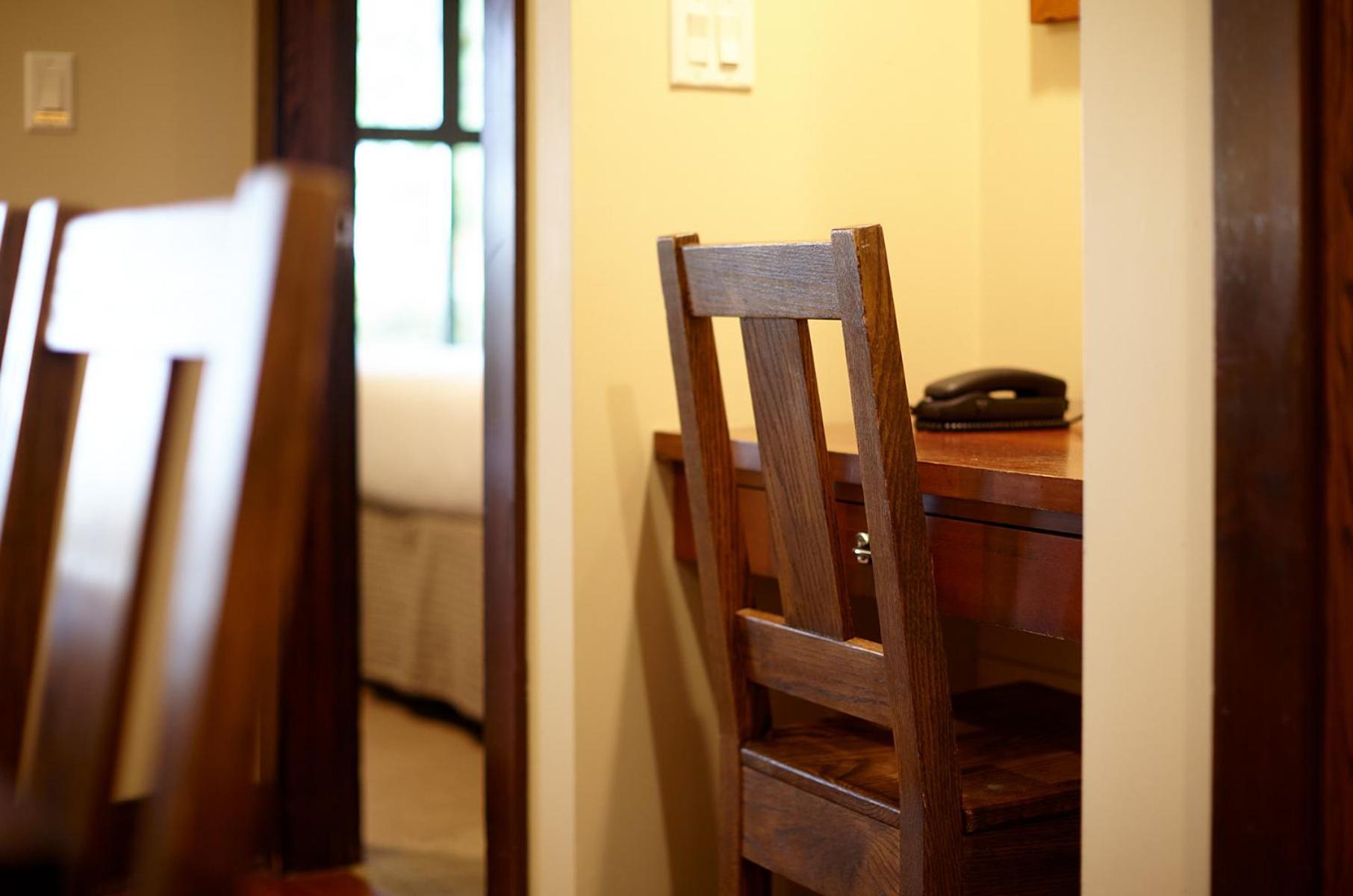Middle Beach Lodge Тофино Экстерьер фото