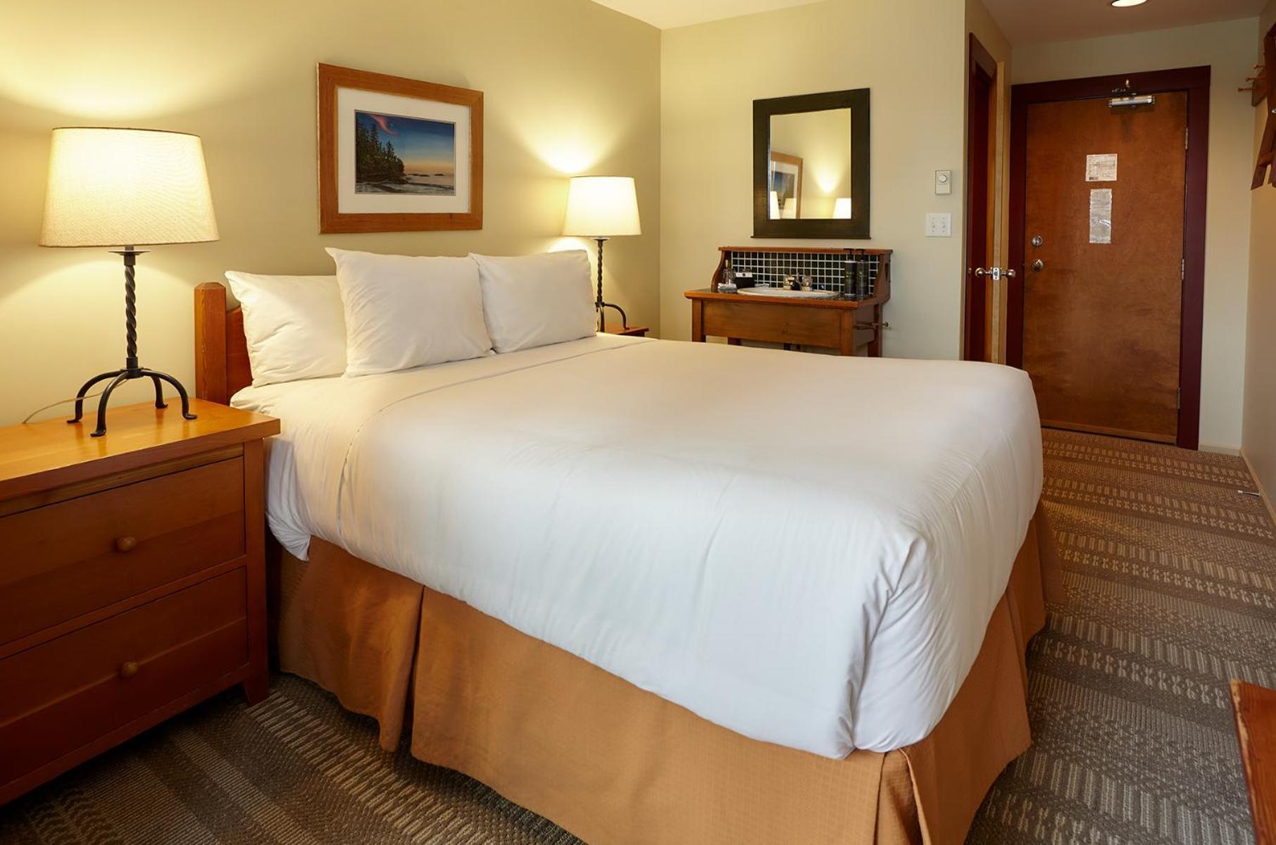 Middle Beach Lodge Тофино Экстерьер фото