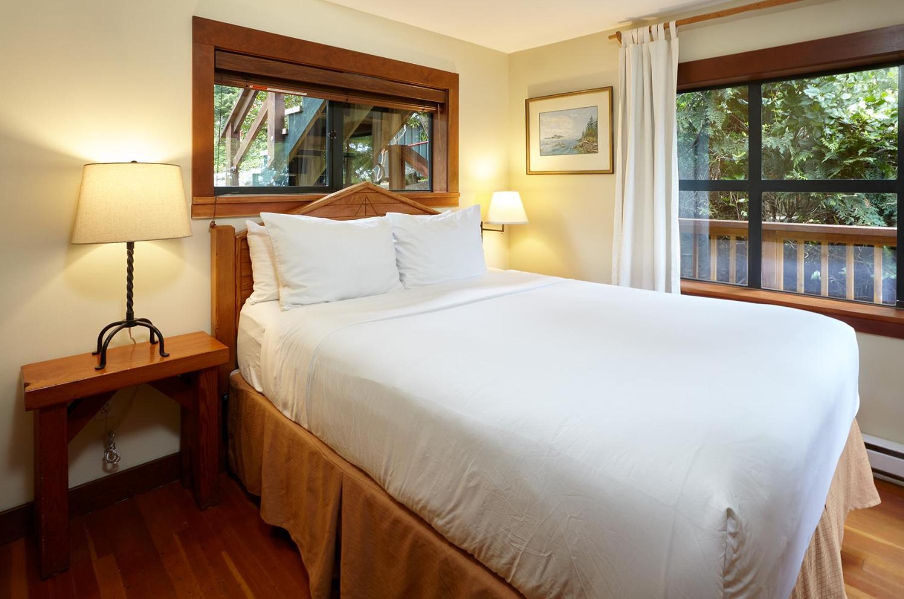 Middle Beach Lodge Тофино Экстерьер фото